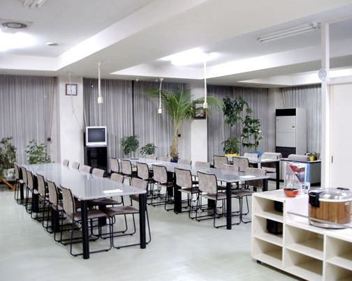 GogoJapan日本留遊學   學員心得分享   乾淨整齊又方便的學校餐廳